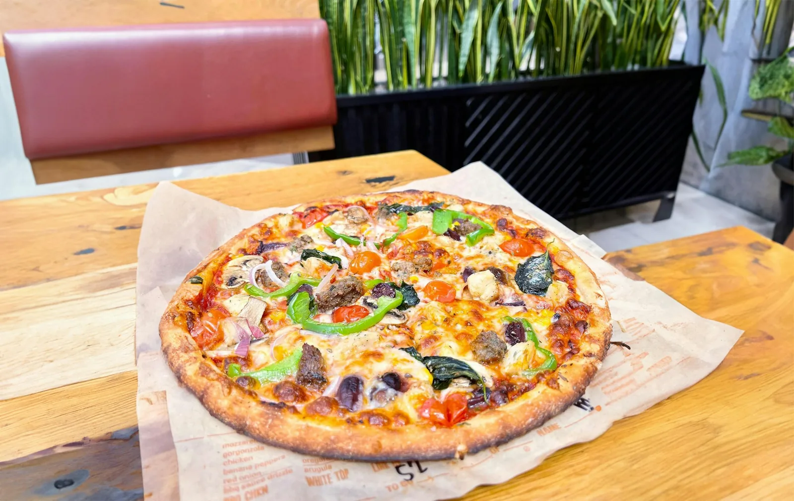 A freshly baked pizza
