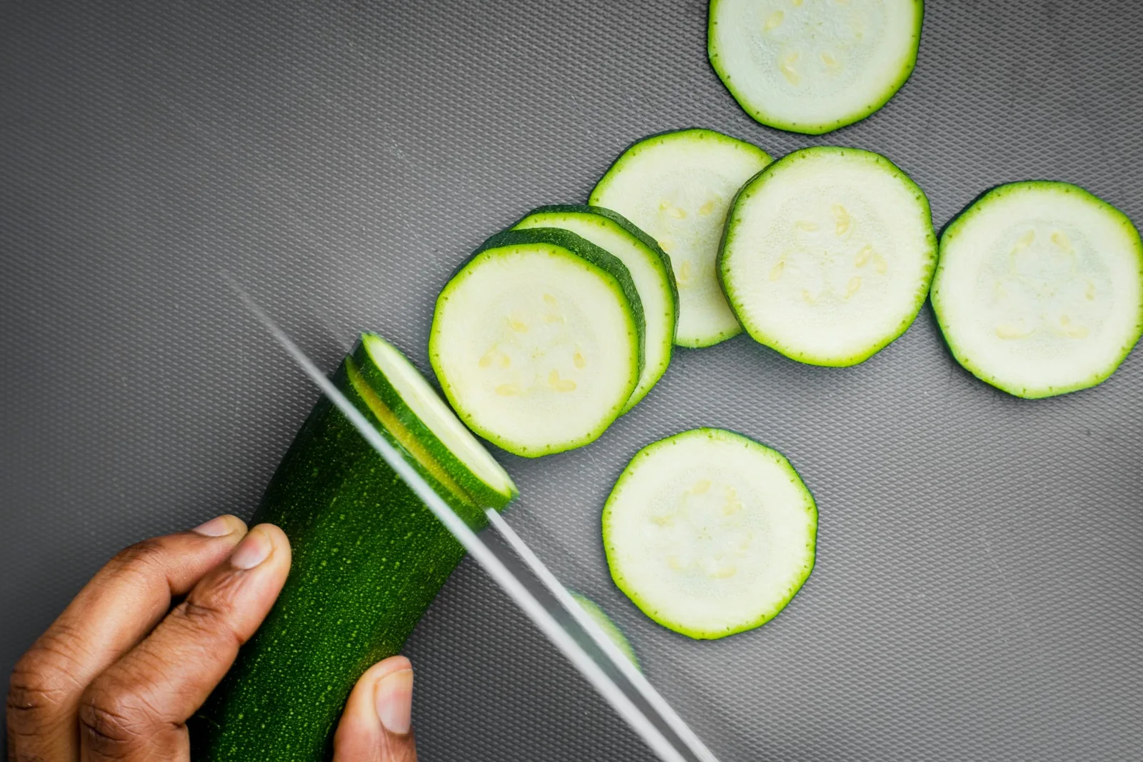 Thinly sliced courgette